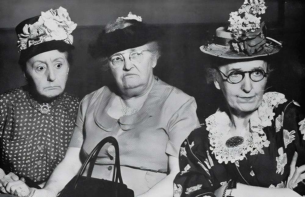 Vintage granny | dazze studio